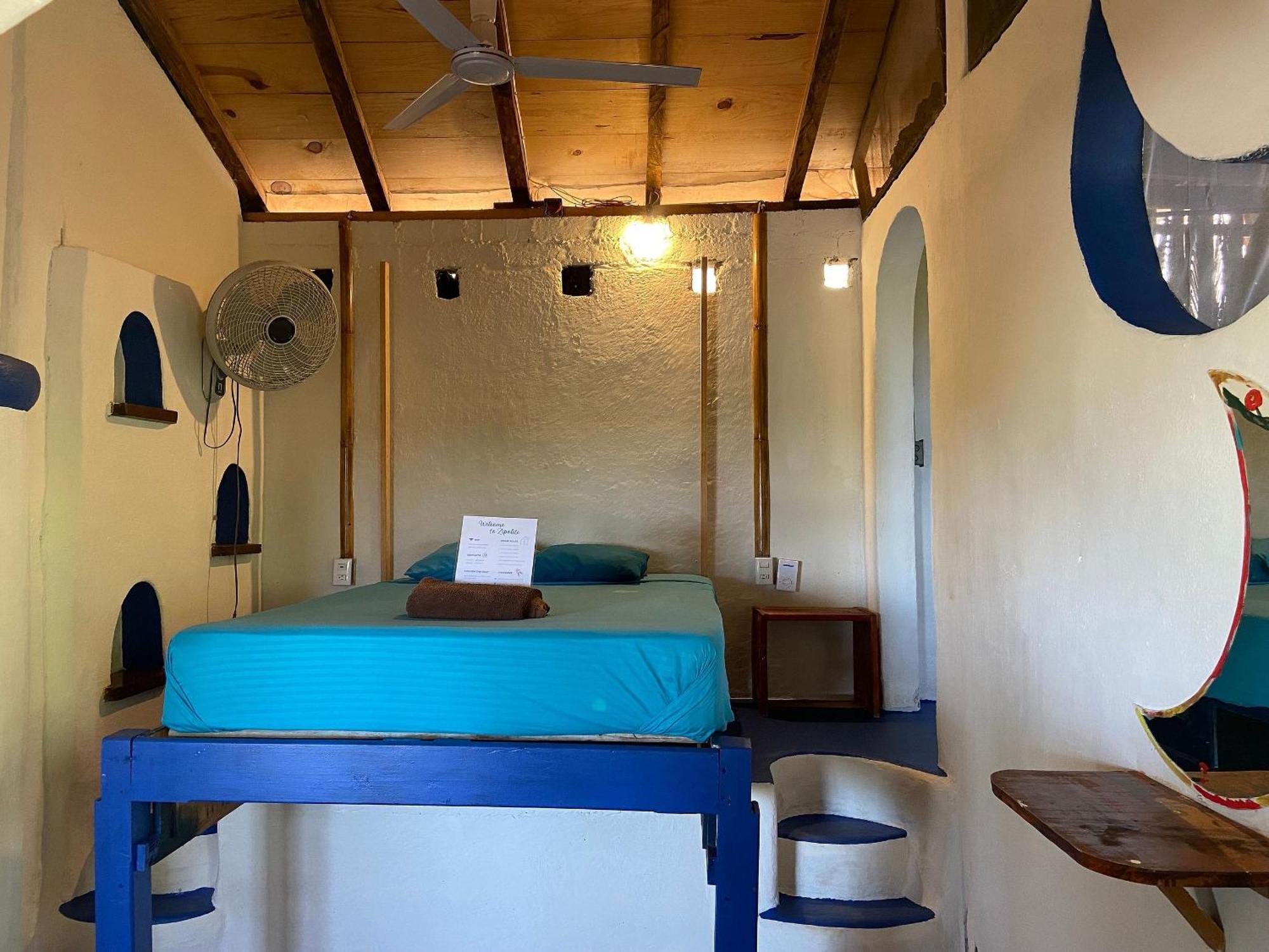 Mixtli Ecohouse, Habitaciones Sol & Luna - Starlink Internet San Pedro Pochutla Ngoại thất bức ảnh